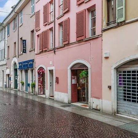 Residenza 56 - - By Host4u Daire Brescia