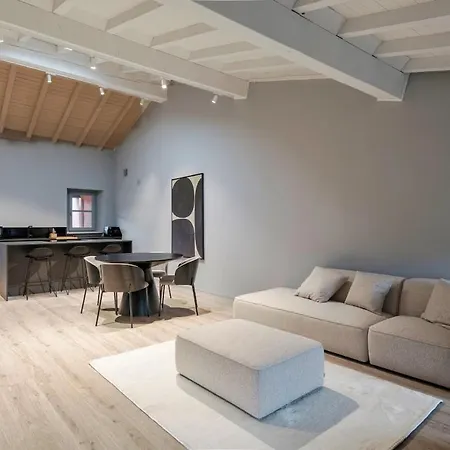 Host4u - Beautiful 56 In Center Piazzale Arnaldo * بريشا