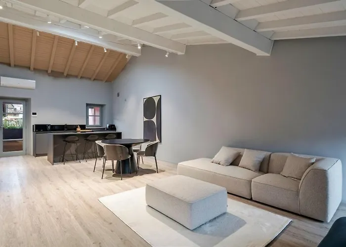 Host4u - Beautiful 56 In Center Piazzale Arnaldo * بريشا