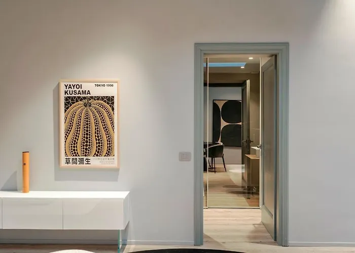 Host4u - Beautiful 56 In Center Piazzale Arnaldo